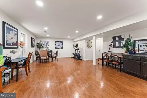 409 Carona Pl, Silver Spring, MD 20905 photo 37