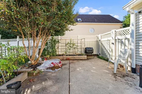 409 Carona Pl, Silver Spring, MD 20905 photo 46