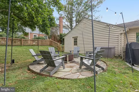 Exterior - 509 Whitingham Dr, Silver Spring, MD 20904 photo 6 of 7