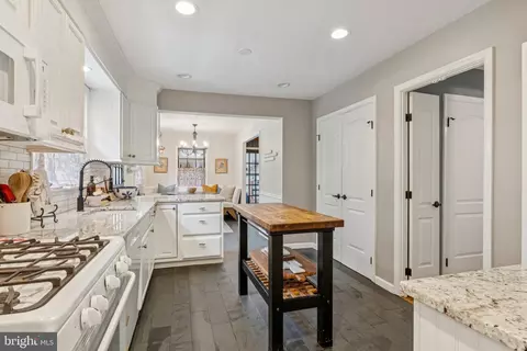 Kitchen - 509 Whitingham Dr, Silver Spring, MD 20904 photo 1 of 3