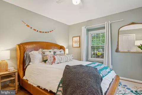 Bedroom - 509 Whitingham Dr, Silver Spring, MD 20904 photo 4 of 5