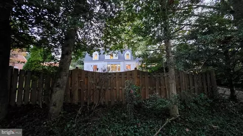 Exterior - 10309 Ridgemoor Dr, Silver Spring, MD 20901 photo 12 of 53