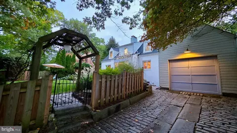 Exterior - 10309 Ridgemoor Dr, Silver Spring, MD 20901 photo 14 of 53