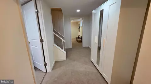 Entry Way - 10309 Ridgemoor Dr, Silver Spring, MD 20901 photo 16 of 18