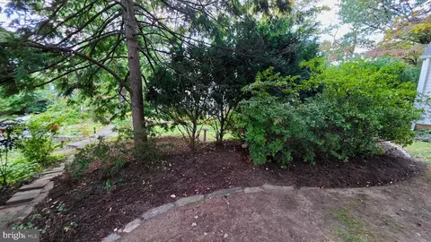 Exterior - 10309 Ridgemoor Dr, Silver Spring, MD 20901 photo 30 of 53