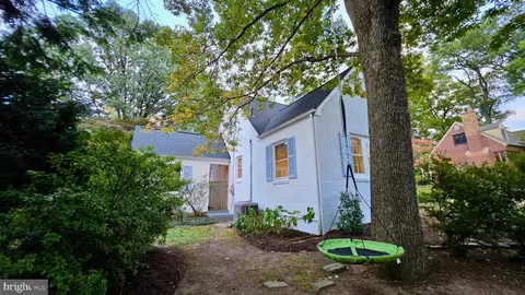 Exterior - 10309 Ridgemoor Dr, Silver Spring, MD 20901 photo 29 of 53