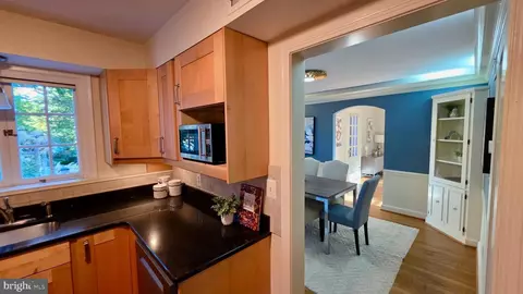 Entry Way - 10309 Ridgemoor Dr, Silver Spring, MD 20901 photo 5 of 18
