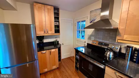 Kitchen - 10309 Ridgemoor Dr, Silver Spring, MD 20901 photo 3 of 4