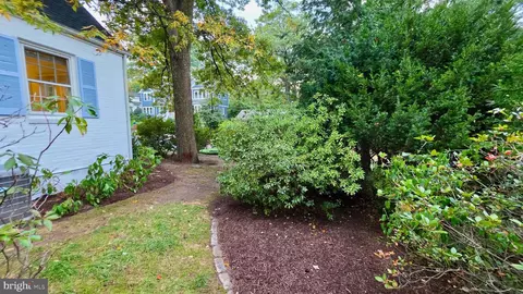 Exterior - 10309 Ridgemoor Dr, Silver Spring, MD 20901 photo 32 of 53