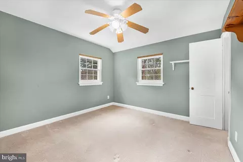 Bedroom - 10101 Portland Rd, Silver Spring, MD 20901 photo 2 of 3