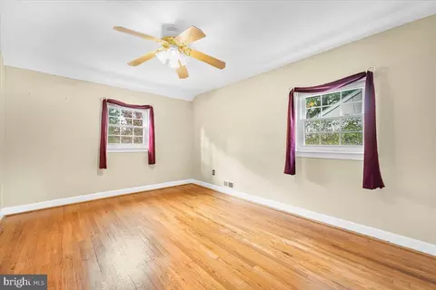 Bedroom - 10101 Portland Rd, Silver Spring, MD 20901 photo 3 of 3