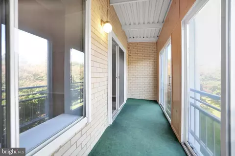 Exterior - 15121 Glade Dr #13-2F, Silver Spring, MD 20906 photo 3 of 7