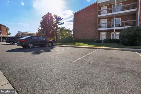 Exterior - 15121 Glade Dr #13-2F, Silver Spring, MD 20906 photo 6 of 7
