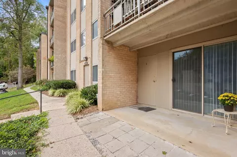 12413 Braxfield Ct #555, Rockville, MD 20852