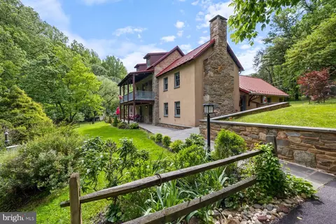 20529 Riggs Hill Way, Brookeville, MD 20833