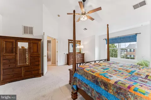 Bedroom - 18423 Thundercloud Rd, Boyds, MD 20841 photo 5 of 13