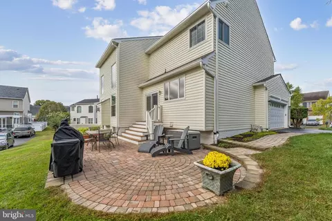 Exterior - 18423 Thundercloud Rd, Boyds, MD 20841 photo 4 of 5