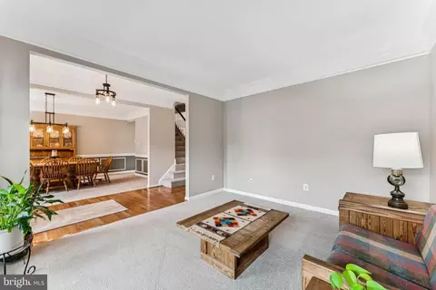 Living - 18423 Thundercloud Rd, Boyds, MD 20841 photo 1 of 4