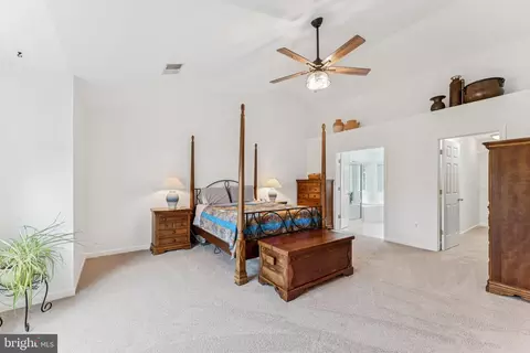 Bedroom - 18423 Thundercloud Rd, Boyds, MD 20841 photo 2 of 13