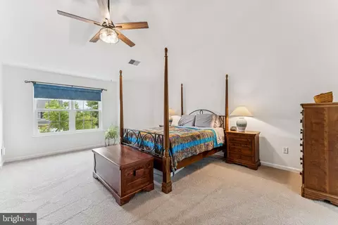 Bedroom - 18423 Thundercloud Rd, Boyds, MD 20841 photo 4 of 13