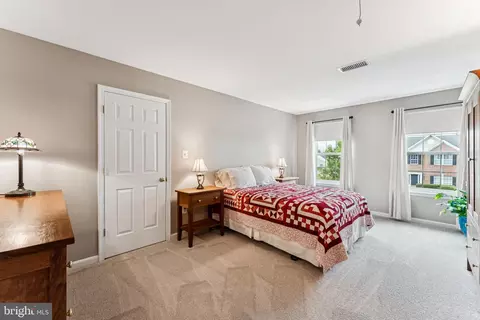 Bedroom - 18423 Thundercloud Rd, Boyds, MD 20841 photo 6 of 13