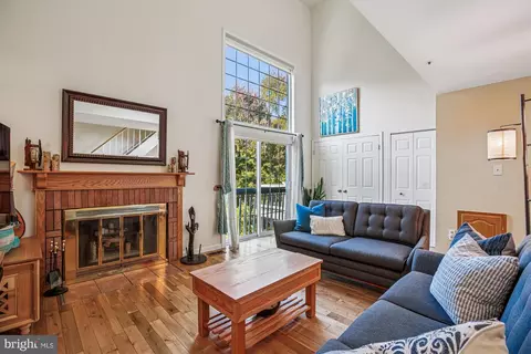 Other - 30 Spring St, Gaithersburg, MD 20877 photo 2 of 8