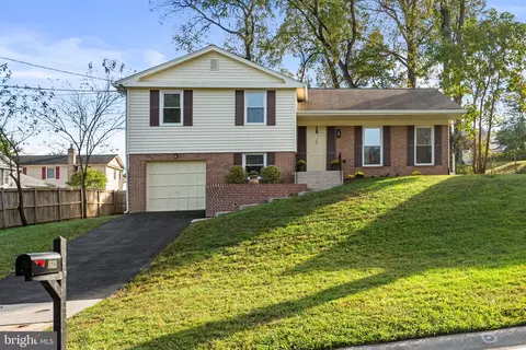 1613 Lemontree Ln, Silver Spring, MD 20904 photo 1