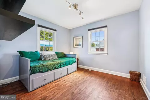 Bedroom - 1605 Windham Ln, Silver Spring, MD 20902 photo 3 of 11