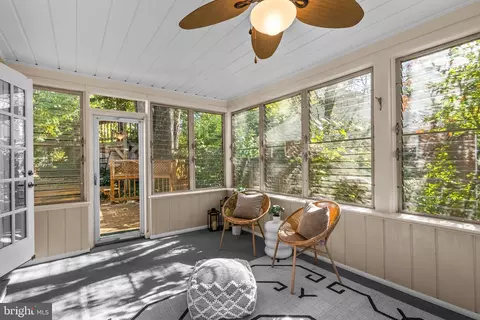 Exterior - 10319 Cherry Tree Ln, Silver Spring, MD 20901 photo 5 of 11