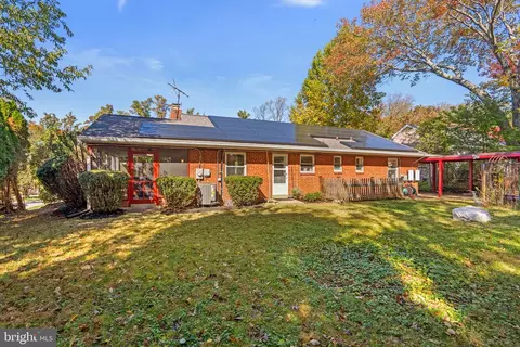 Exterior - 3122 Helsel Dr, Silver Spring, MD 20906 photo 6 of 7