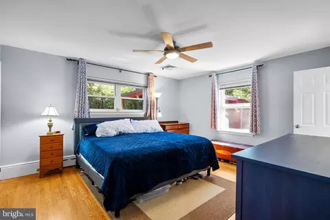 Bedroom - 3122 Helsel Dr, Silver Spring, MD 20906 photo 1 of 7