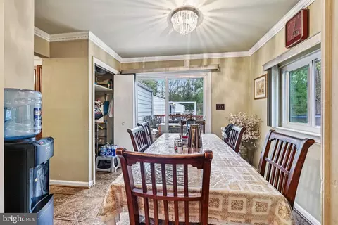 Dining - 13407 Brackley Ter, Silver Spring, MD 20904 photo 3 of 4