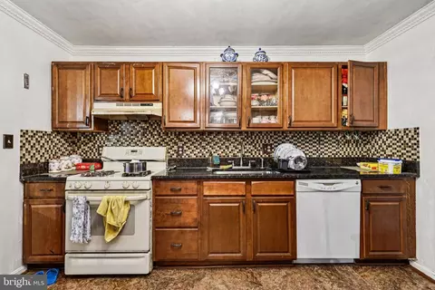 Kitchen - 13407 Brackley Ter, Silver Spring, MD 20904 photo 3 of 3