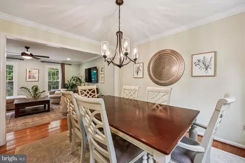 Dining - 1816 Rainbow Dr, Silver Spring, MD 20905 photo 4 of 4