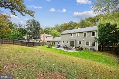 Exterior - 1816 Rainbow Dr, Silver Spring, MD 20905 photo 8 of 13
