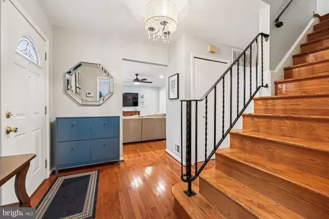 Entry Way - 1816 Rainbow Dr, Silver Spring, MD 20905 photo 3 of 12