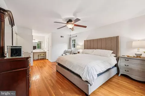 Bedroom - 1816 Rainbow Dr, Silver Spring, MD 20905 photo 2 of 11
