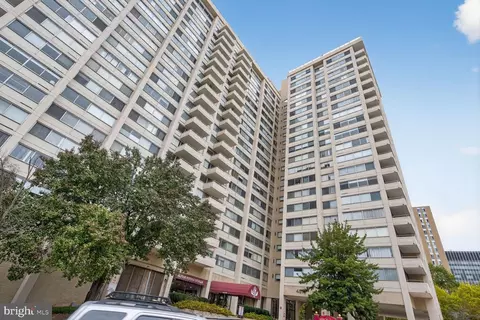 4515 Willard Ave #508S, Chevy Chase, MD 20815