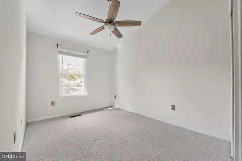 18526 Clovercrest Cir, Olney, MD 20832 photo 19