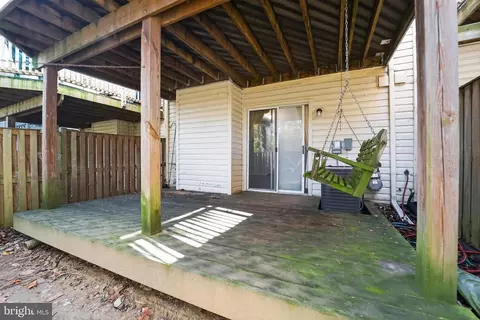 18526 Clovercrest Cir, Olney, MD 20832 photo 29
