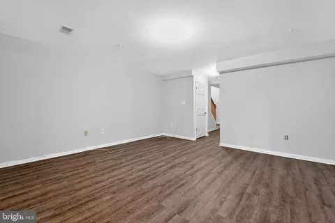 18526 Clovercrest Cir, Olney, MD 20832 photo 24