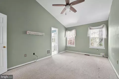 18526 Clovercrest Cir, Olney, MD 20832 photo 15