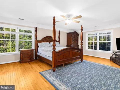 Bedroom - 15533 Thompson Rd, Silver Spring, MD 20905 photo 10 of 13