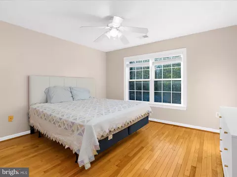 Bedroom - 15533 Thompson Rd, Silver Spring, MD 20905 photo 6 of 13
