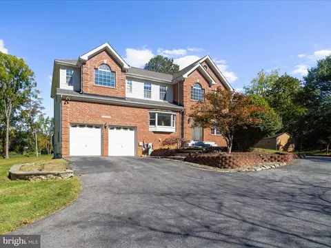 Exterior - 15533 Thompson Rd, Silver Spring, MD 20905 photo 4 of 18