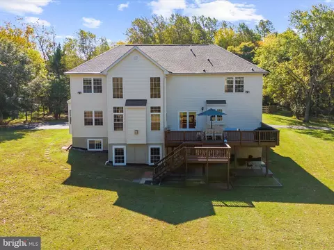 Exterior - 15533 Thompson Rd, Silver Spring, MD 20905 photo 16 of 18