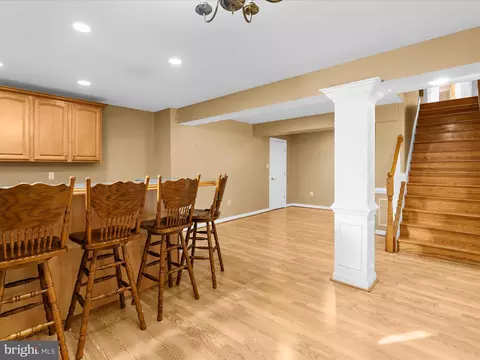 Living - 15533 Thompson Rd, Silver Spring, MD 20905 photo 5 of 11