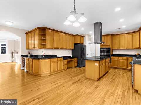 Kitchen - 15533 Thompson Rd, Silver Spring, MD 20905 photo 1 of 4