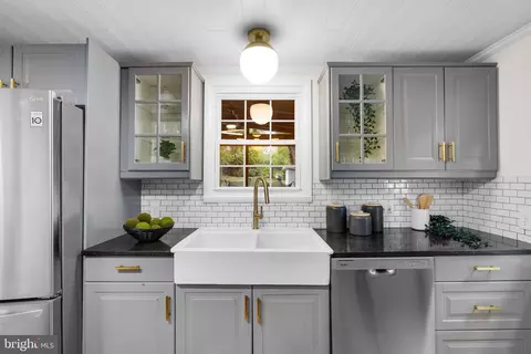 725 Silver Spring Ave, Silver Spring, MD 20910 photo 9