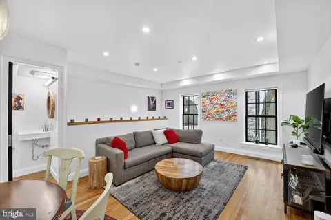 2701 Hume Dr #900, Silver Spring, MD 20910 photo 11